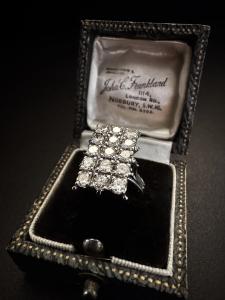 Anello  con  Diamanti 